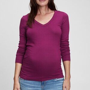 Gap Maternity Modern v-neck long sleeve purple t-shirt